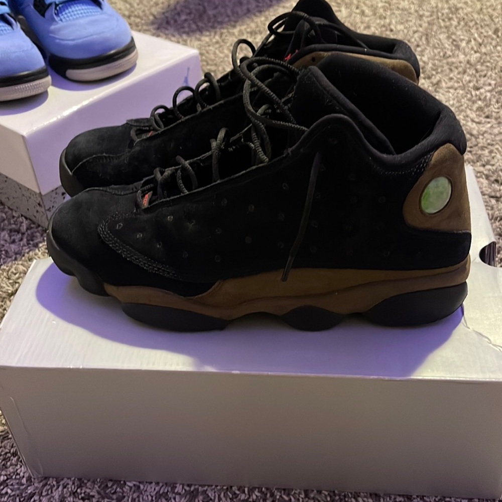 Retro Jordan 13s good condition just need a little cleaning